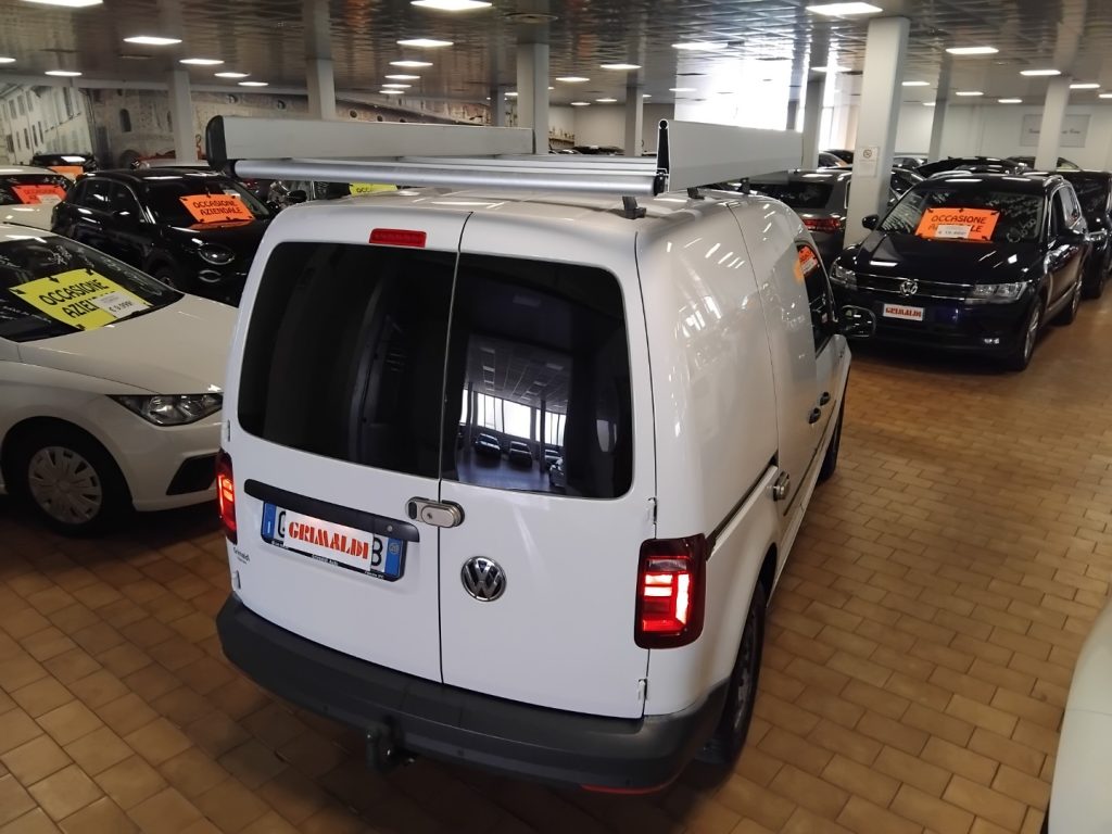 VOLKSWAGEN Caddy 2.0 TDI GANCIO TRAINO BI-XENO PORTAPACCHI - 6