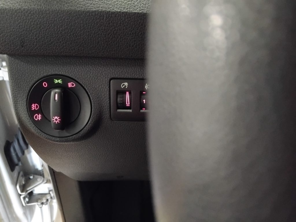 VOLKSWAGEN Caddy 2.0 TDI GANCIO TRAINO BI-XENO PORTAPACCHI - 17