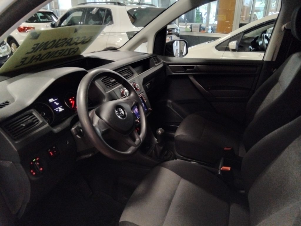 VOLKSWAGEN Caddy 2.0 TDI GANCIO TRAINO BI-XENO PORTAPACCHI - 19