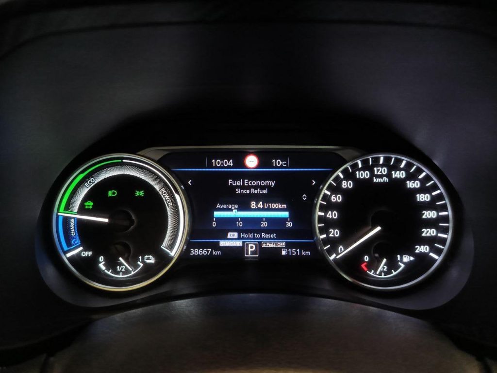 NISSAN Juke 1.6 HEV Premiere Edition - 12