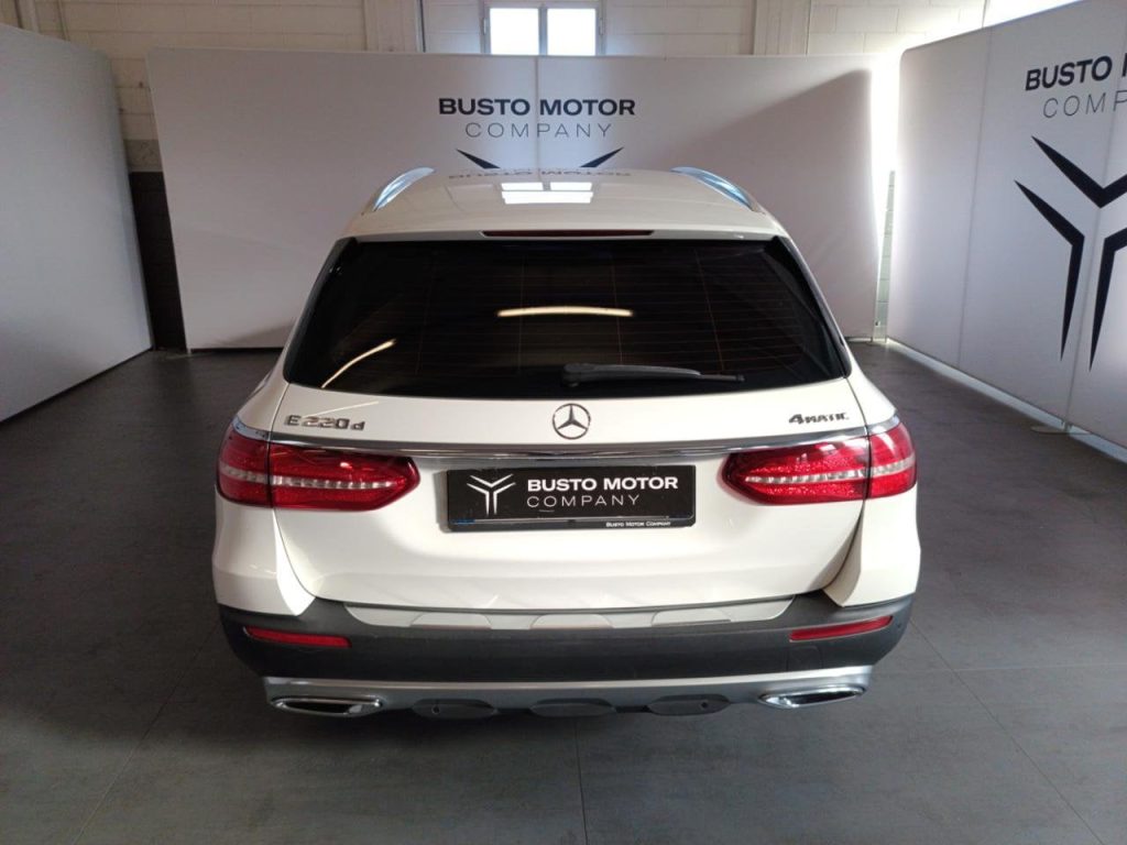 MERCEDES-BENZ CLA sse E All-Terrain E 220 d 4M All-T Premium - 5