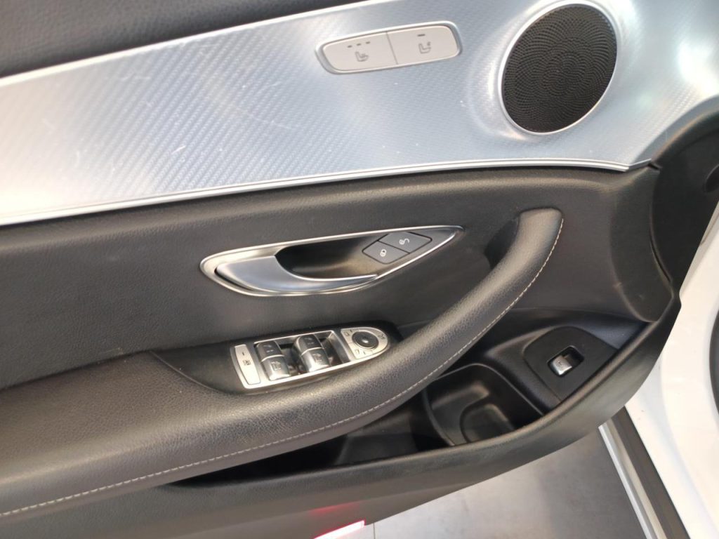 MERCEDES-BENZ CLA sse E All-Terrain E 220 d 4M All-T Premium - 15