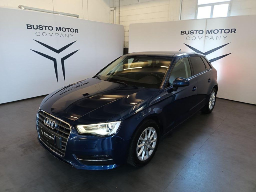 AUDI A3 SPB 1.6 TDI clean diesel Attraction - 3