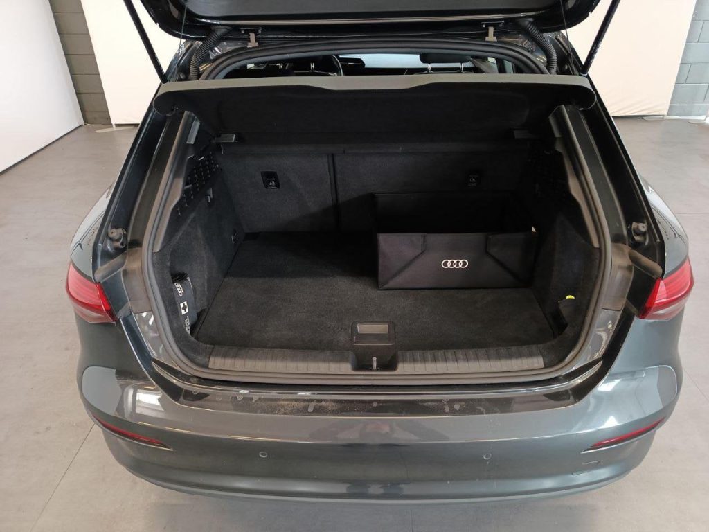 AUDI A3 SPB 30 TDI S tronic Business - 10