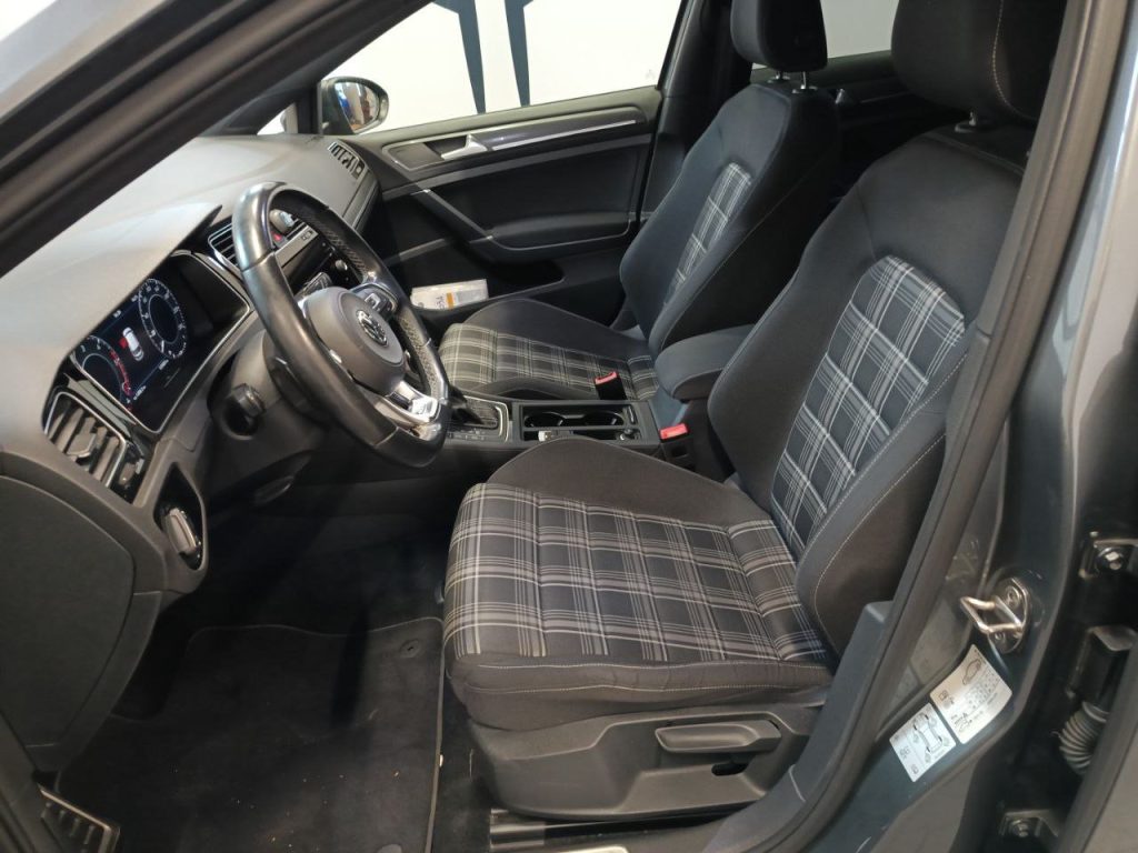 VOLKSWAGEN Golf GT 2.0 GTD DSG BlueMotion Technology - 8