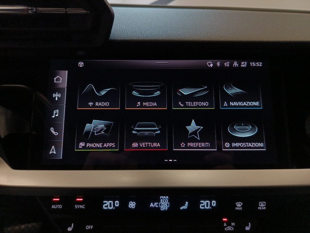 AUDI A3 Sportback 35 TFSI S tronic S line Edition - 14