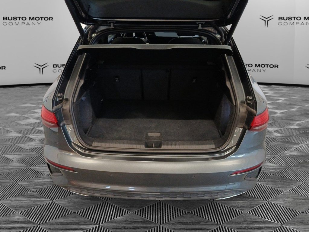 AUDI A3 Sportback 35 TFSI S tronic S line Edition - 11