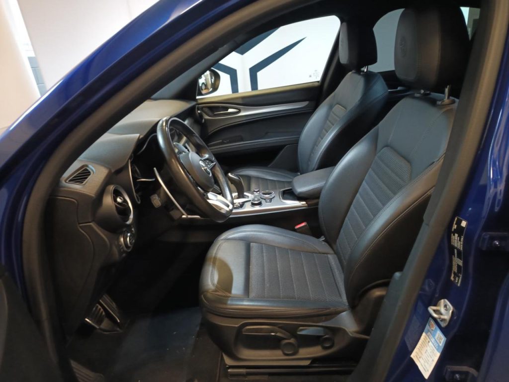 ALFA ROMEO Stelvio 190 CV Auto Q4 Executive - 8