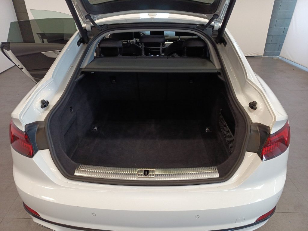 AUDI A5 Sportback 40 2.0 tdi Design 190cv s-tronic - 10