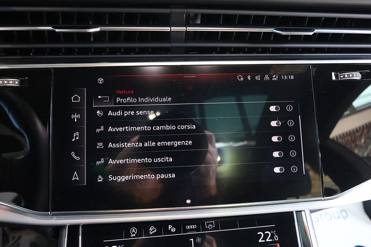 AUDI Q8 55 TFSI Quattro Tiptronic Sport S-Line - 38