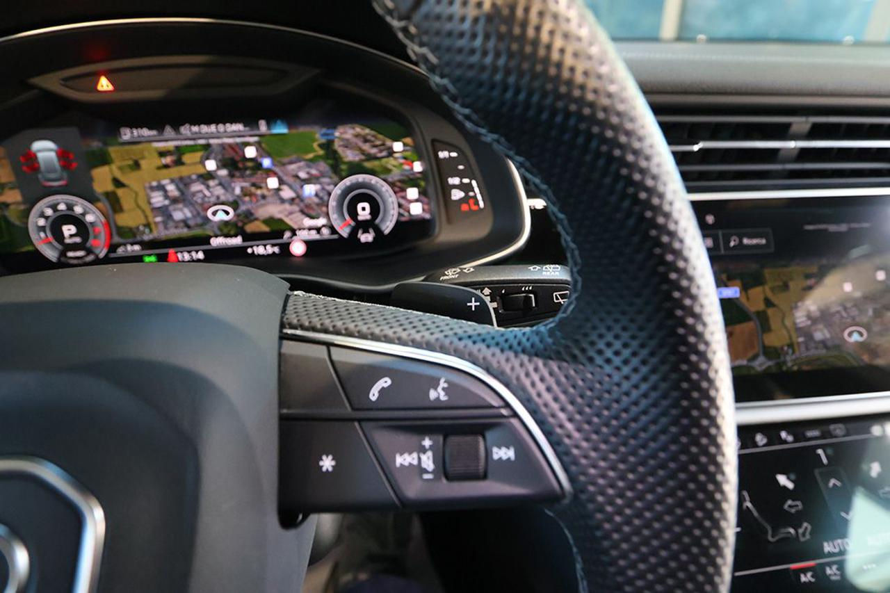 AUDI Q8 55 TFSI Quattro Tiptronic Sport S-Line - 26