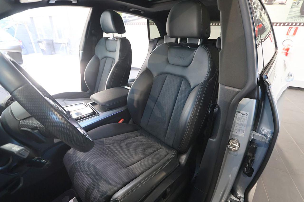 AUDI Q8 55 TFSI Quattro Tiptronic Sport S-Line - 19