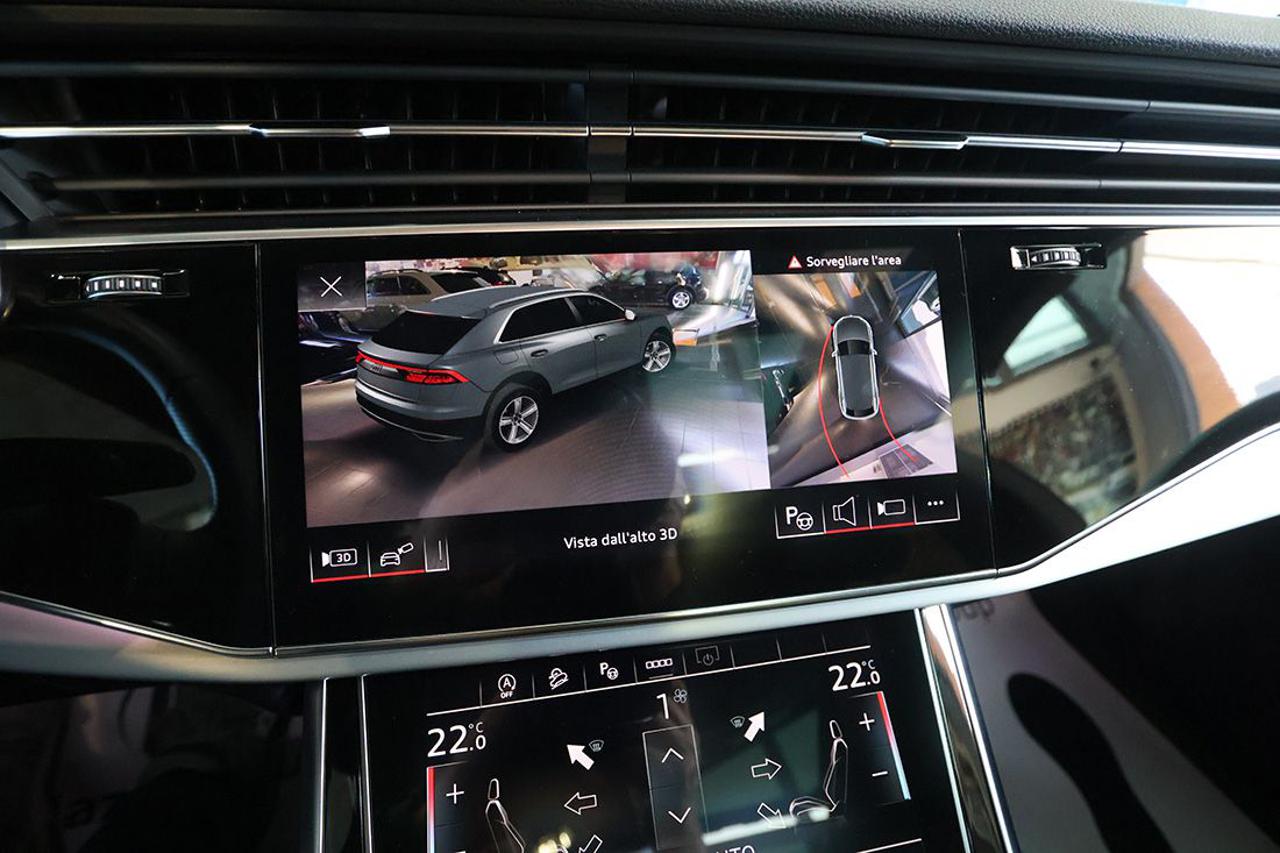 AUDI Q8 55 TFSI Quattro Tiptronic Sport S-Line - 34