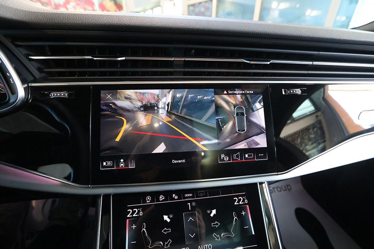 AUDI Q8 55 TFSI Quattro Tiptronic Sport S-Line - 30