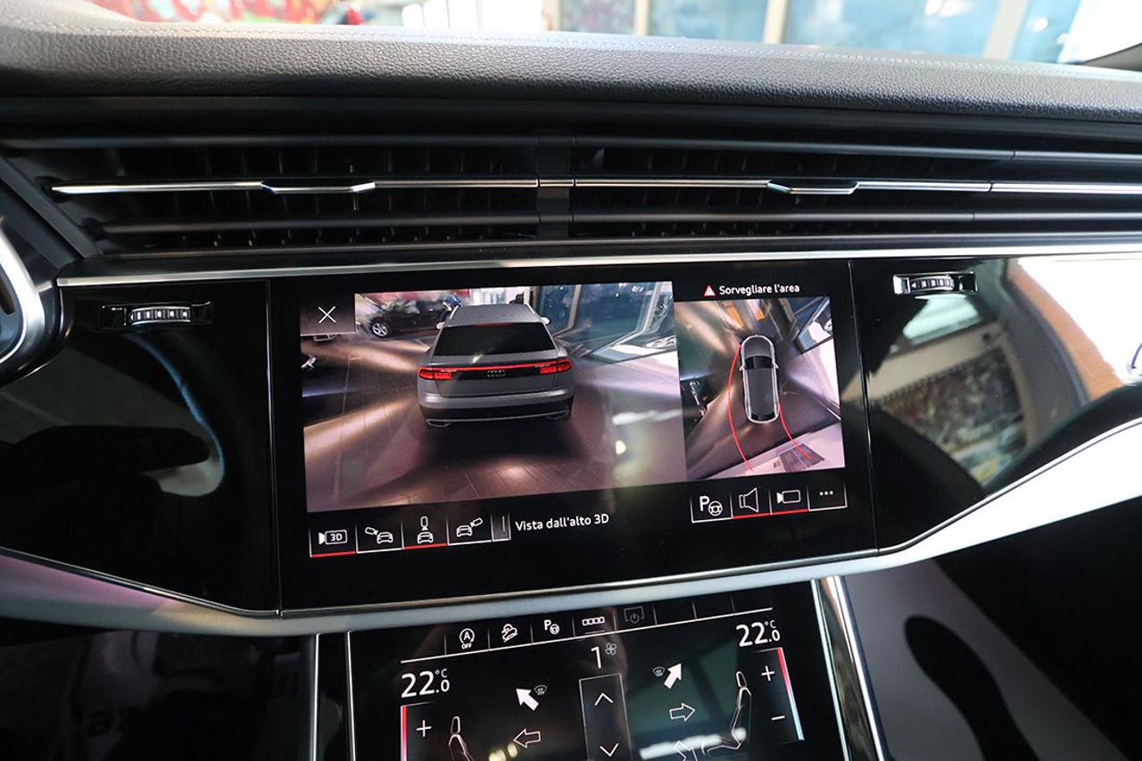 AUDI Q8 55 TFSI Quattro Tiptronic Sport S-Line - 33