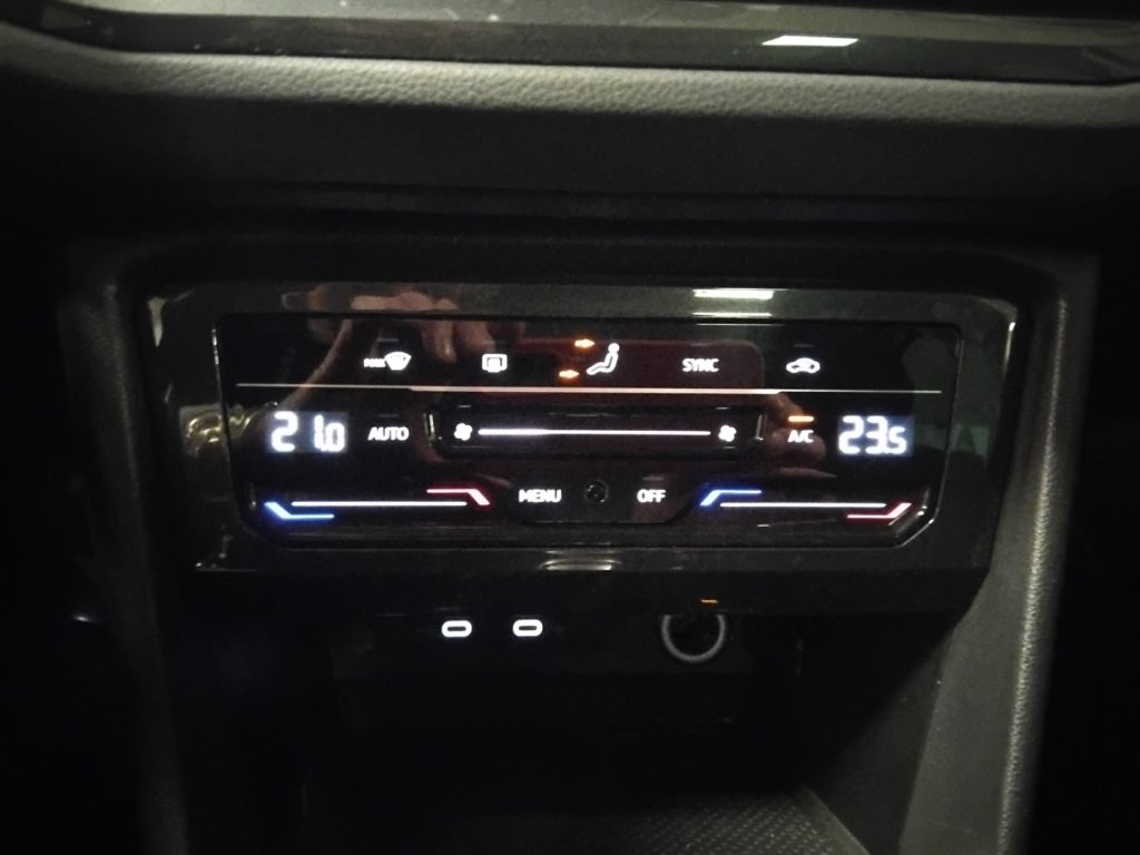 VOLKSWAGEN Tiguan 1.4 TSI eHYBRID DSG Eleg. MATRIX TETTO 19 PLUG IN - 22