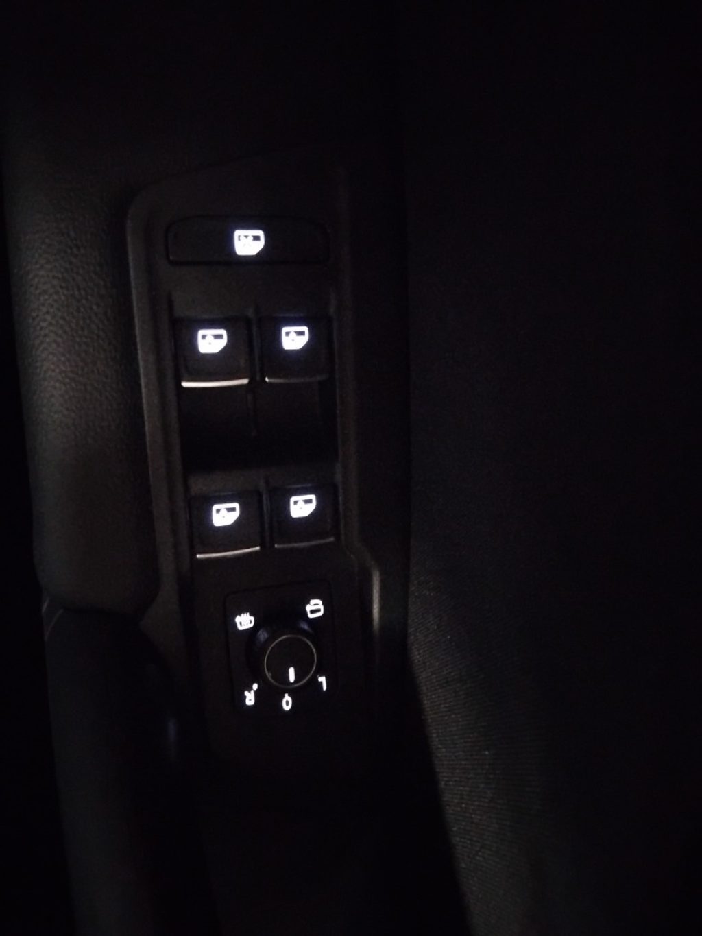 VOLKSWAGEN Tiguan 1.4 TSI eHYBRID DSG Eleg. MATRIX TETTO 19 PLUG IN - 27