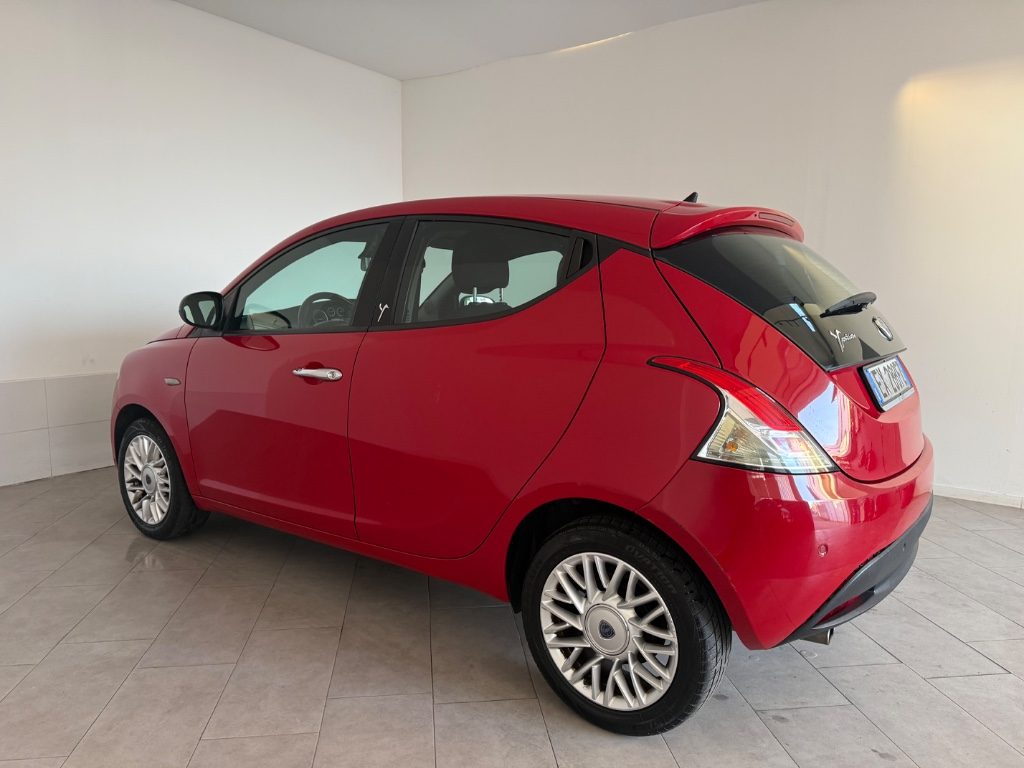 LANCIA Ypsilon 1.2 69 CV 5 porte Platinum - 5