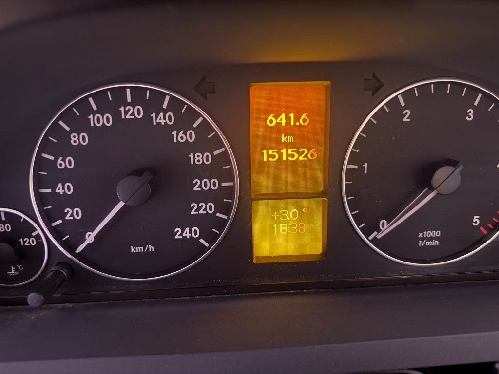 MERCEDES-BENZ A 160 CDI Avantgarde - 15