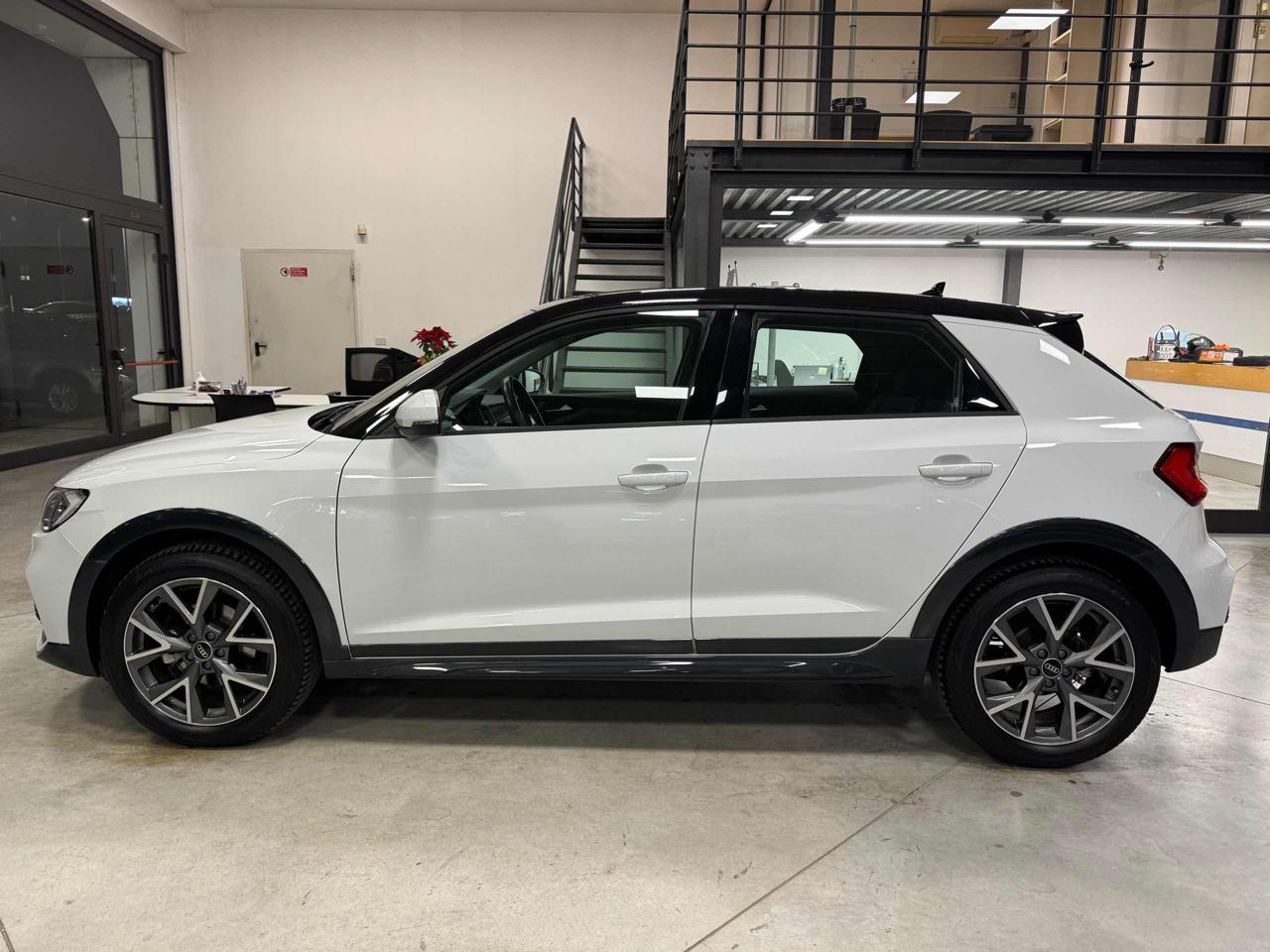 AUDI A1 citycarver 30 TFSI S tronic Admired - 6