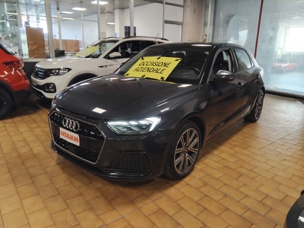AUDI A1 SPORTBACK 30 TFSI Advanced 17 LED - 3