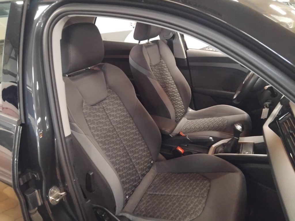 AUDI A1 SPORTBACK 30 TFSI Advanced 17 LED - 13