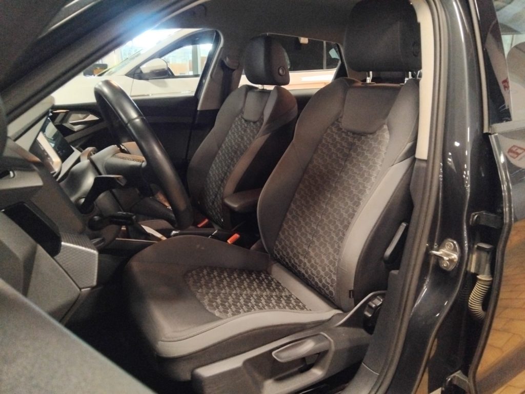 AUDI A1 SPORTBACK 30 TFSI Advanced 17 LED - 15