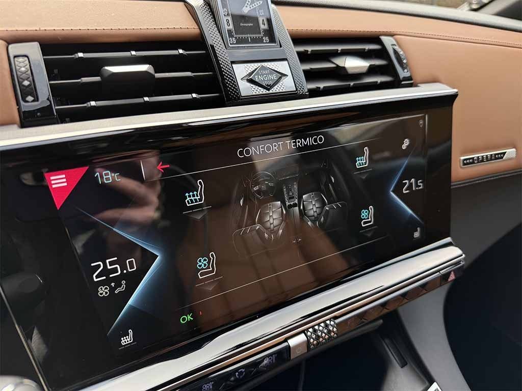 DS AUTOMOBILES DS 7 Crossback e-tense phev Grand Chic 4x4 TETTO GANCIO TRAINO - 20