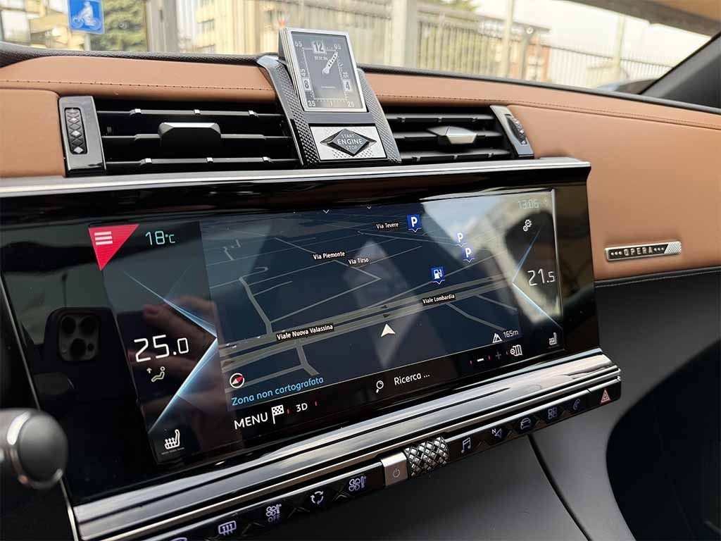 DS AUTOMOBILES DS 7 Crossback e-tense phev Grand Chic 4x4 TETTO GANCIO TRAINO - 25