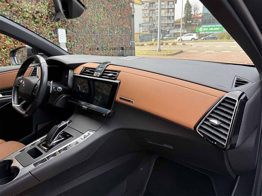 DS AUTOMOBILES DS 7 Crossback e-tense phev Grand Chic 4x4 TETTO GANCIO TRAINO - 29