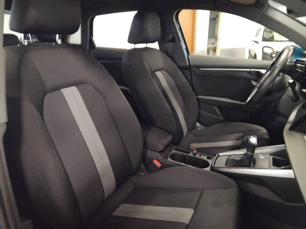 AUDI A3 SPORTBACK 30 TFSI 17 - 13