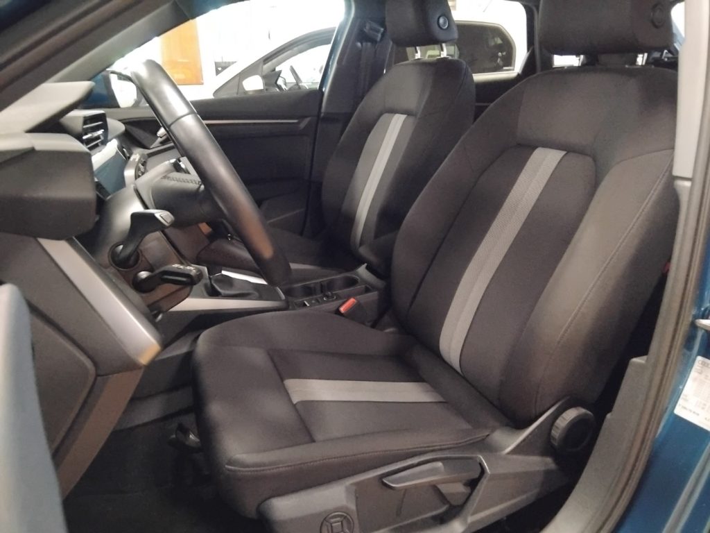 AUDI A3 SPORTBACK 30 TFSI 17 - 15