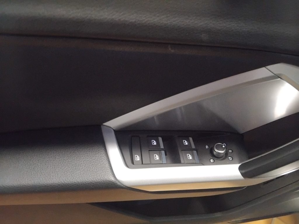 AUDI Q3 45 E TFSI S tronic S line edition PLUG IN HYBRID - 17