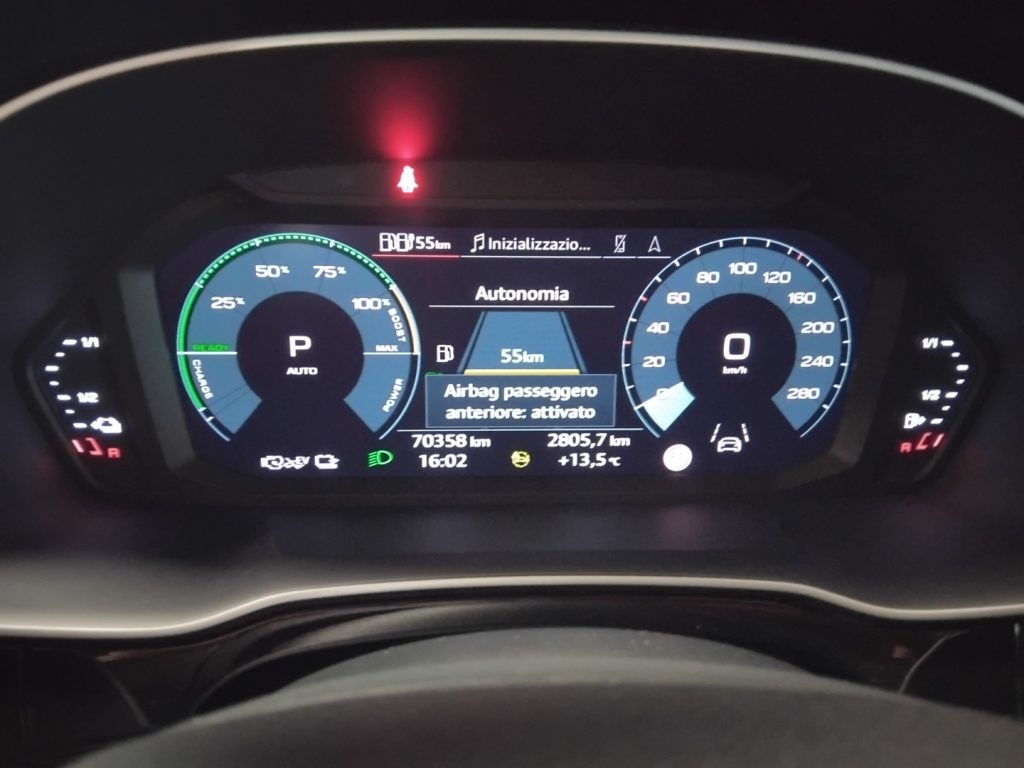 AUDI Q3 45 E TFSI S tronic S line edition PLUG IN HYBRID - 18