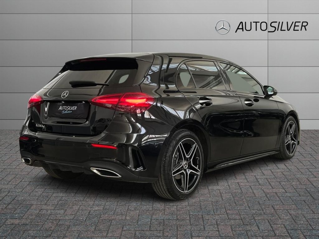 MERCEDES-BENZ A 180 d Automatic AMG Line Advanced Plus - 2