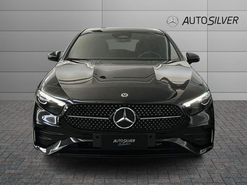 MERCEDES-BENZ A 180 d Automatic AMG Line Advanced Plus - 3