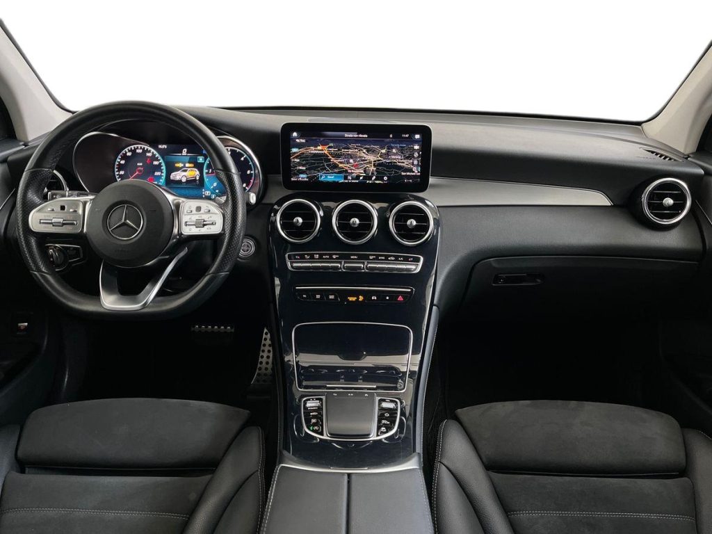 MERCEDES-BENZ GLC 220 d 4Matic Premium - 9