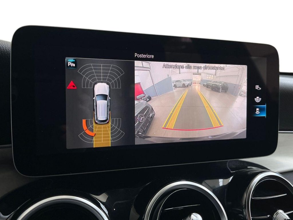 MERCEDES-BENZ GLC 220 d 4Matic Premium - 12