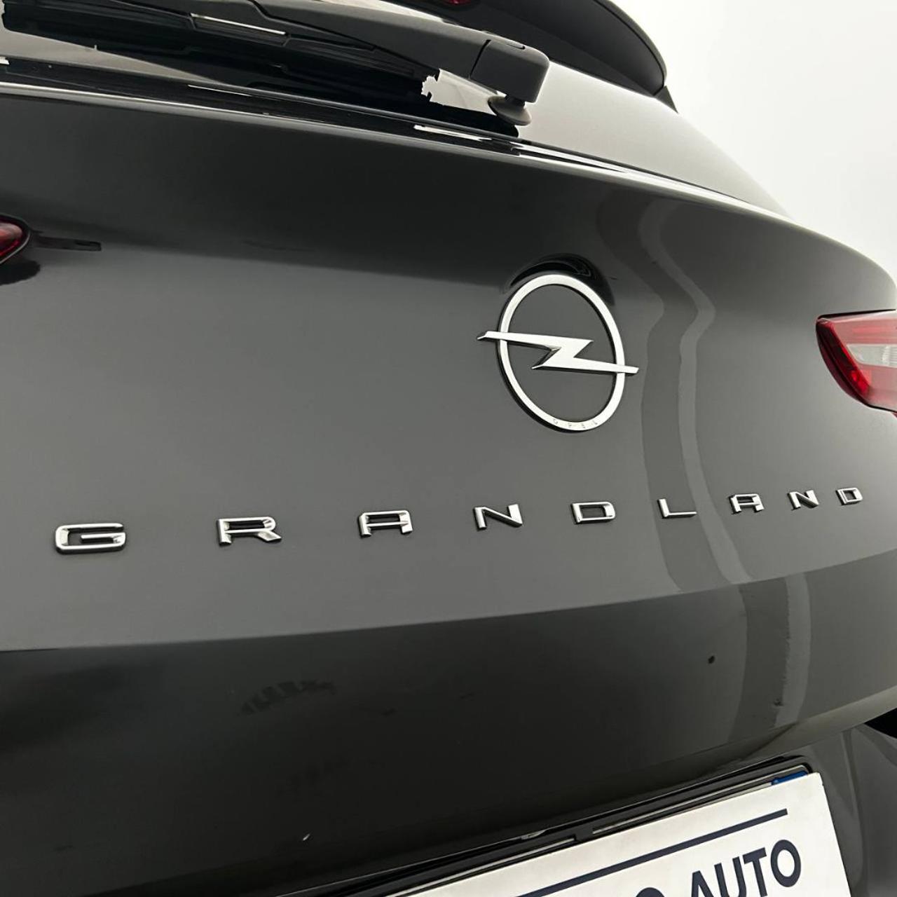 OPEL Grandland 1.2 Turbo 12V 130 CV aut. Ultimate - 40