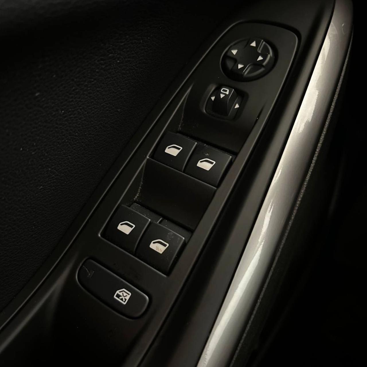 OPEL Grandland 1.2 Turbo 12V 130 CV aut. Ultimate - 32