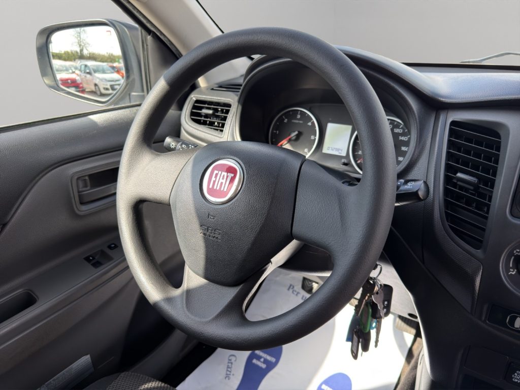 FIAT Fullback doppia cabina allestito - 11