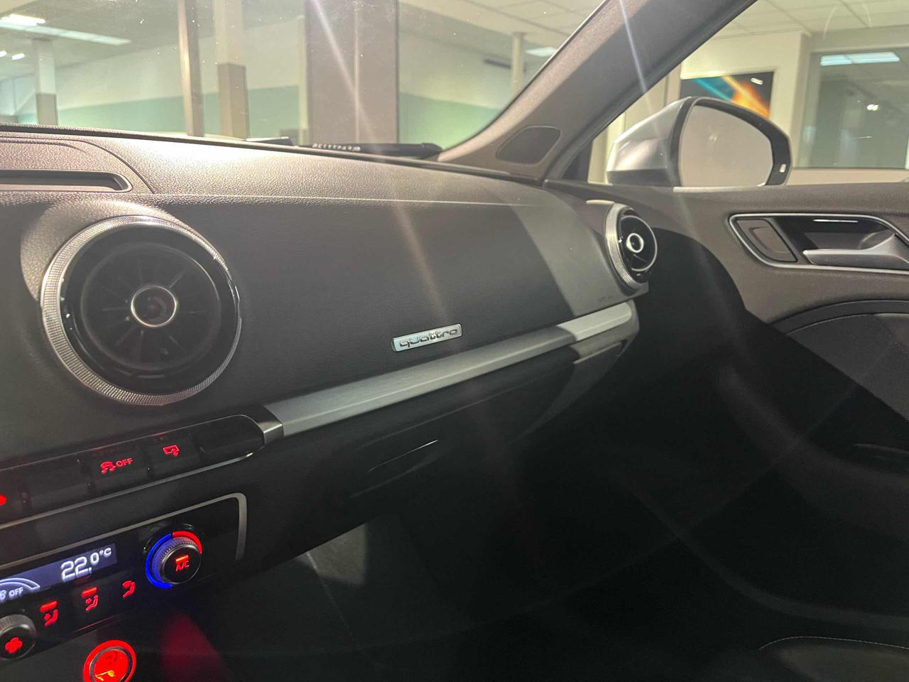 AUDI S3 SPB 2.0 TFSI quattro S tronic - 11