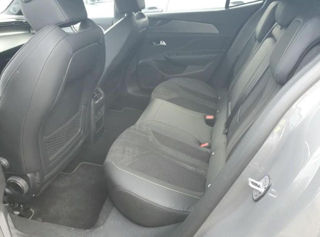 PEUGEOT 408 Plug-in Hybrid 225 e-EAT8 GT - 7