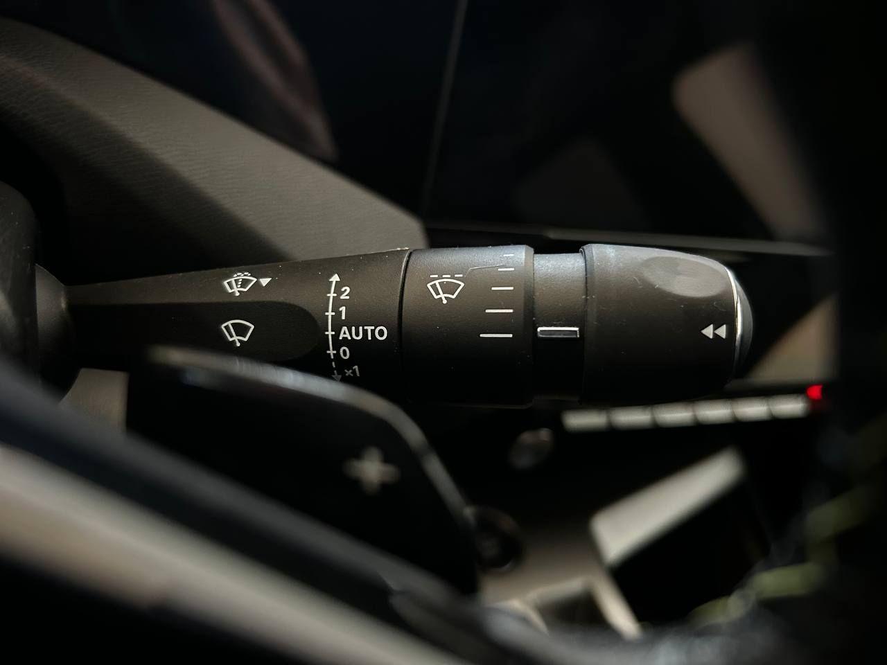 PEUGEOT 408 Plug-in Hybrid 225 e-EAT8 GT - 19