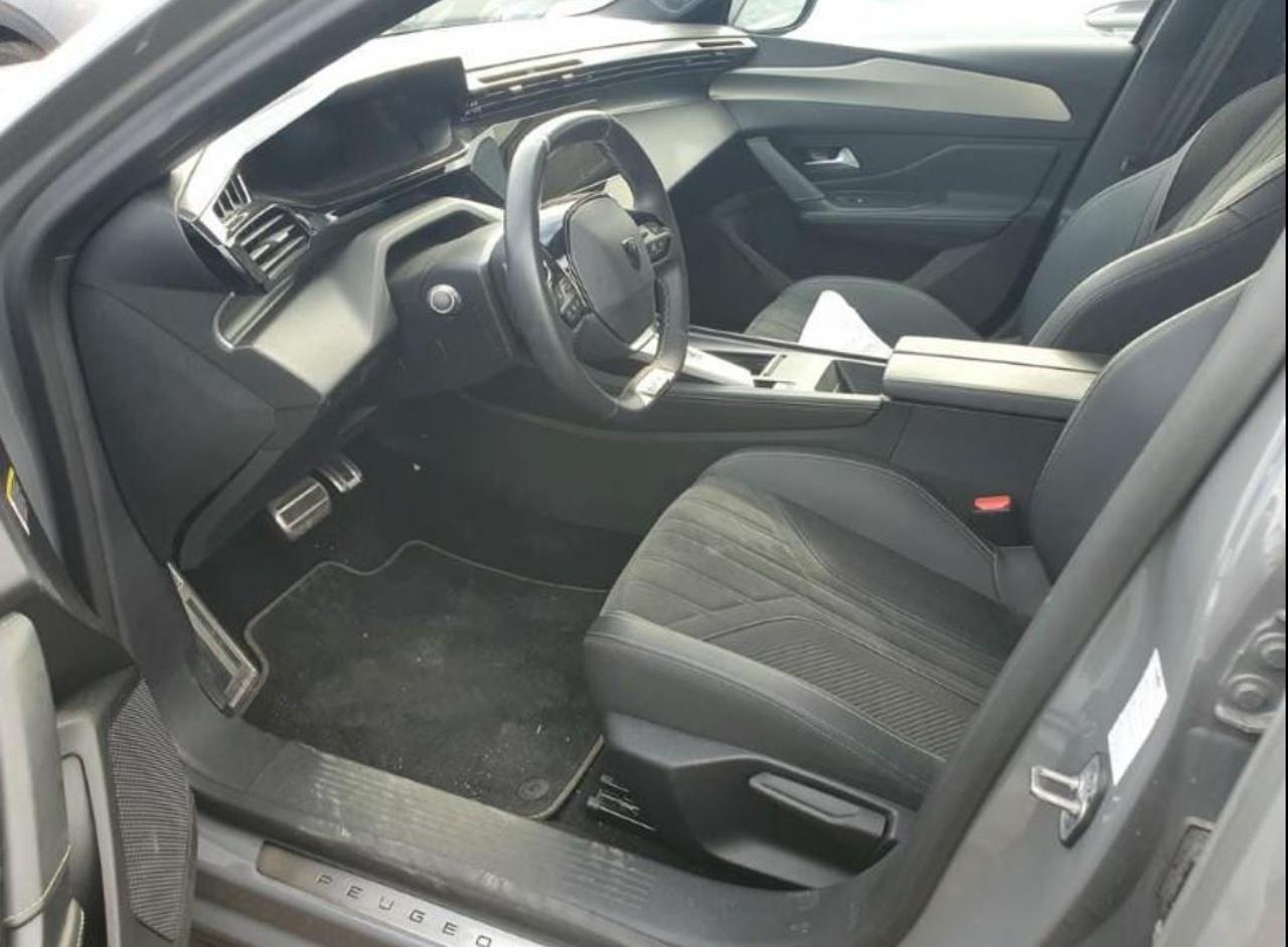 PEUGEOT 408 Plug-in Hybrid 225 e-EAT8 GT - 6