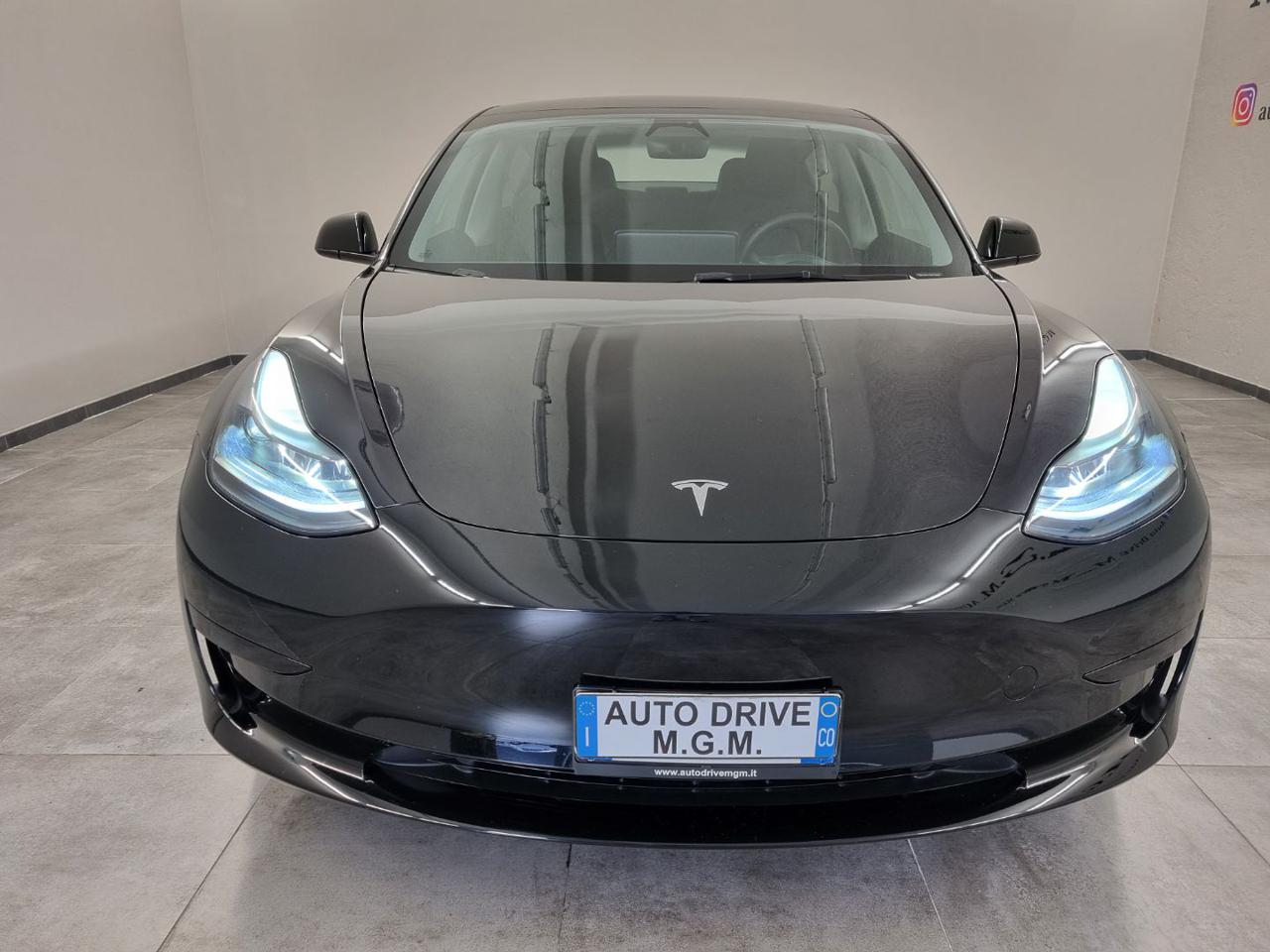 TESLA Model 3 RWD - 5