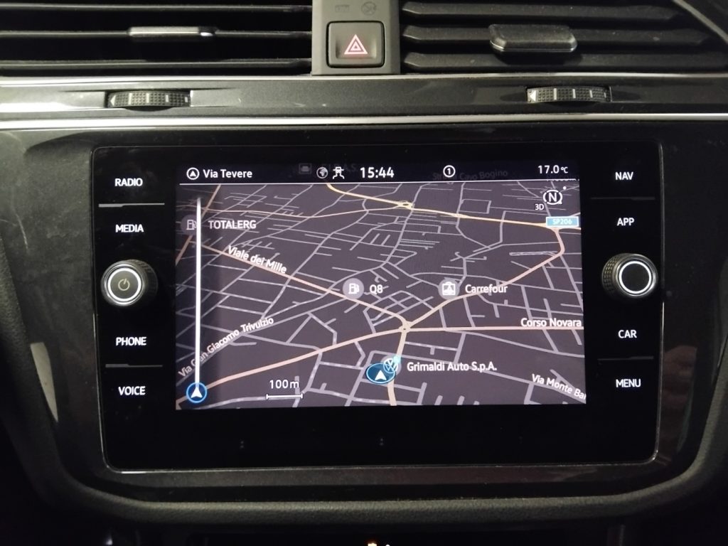 VOLKSWAGEN Tiguan 1.5 TSI 150 CV DSG ACT R-Line - 20