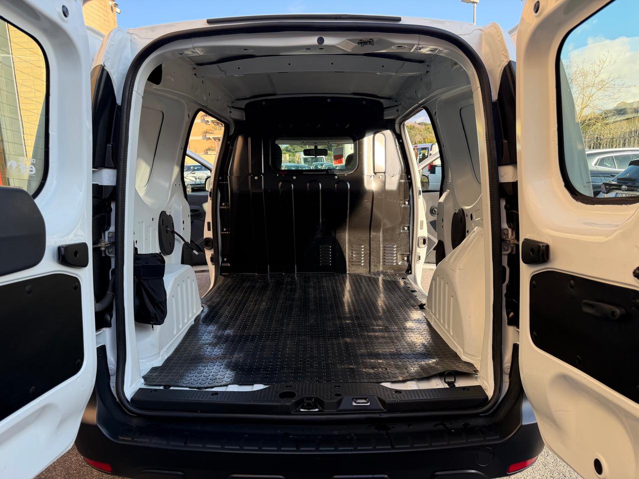 DACIA Dokker 1.6 8V 100CV Start&Stop GPL Furgone - 10