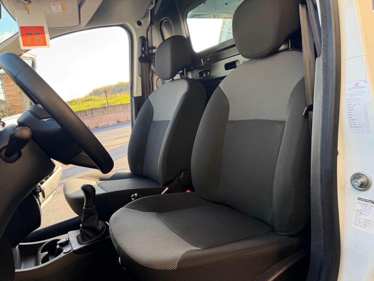 DACIA Dokker 1.6 8V 100CV Start&Stop GPL Furgone - 16