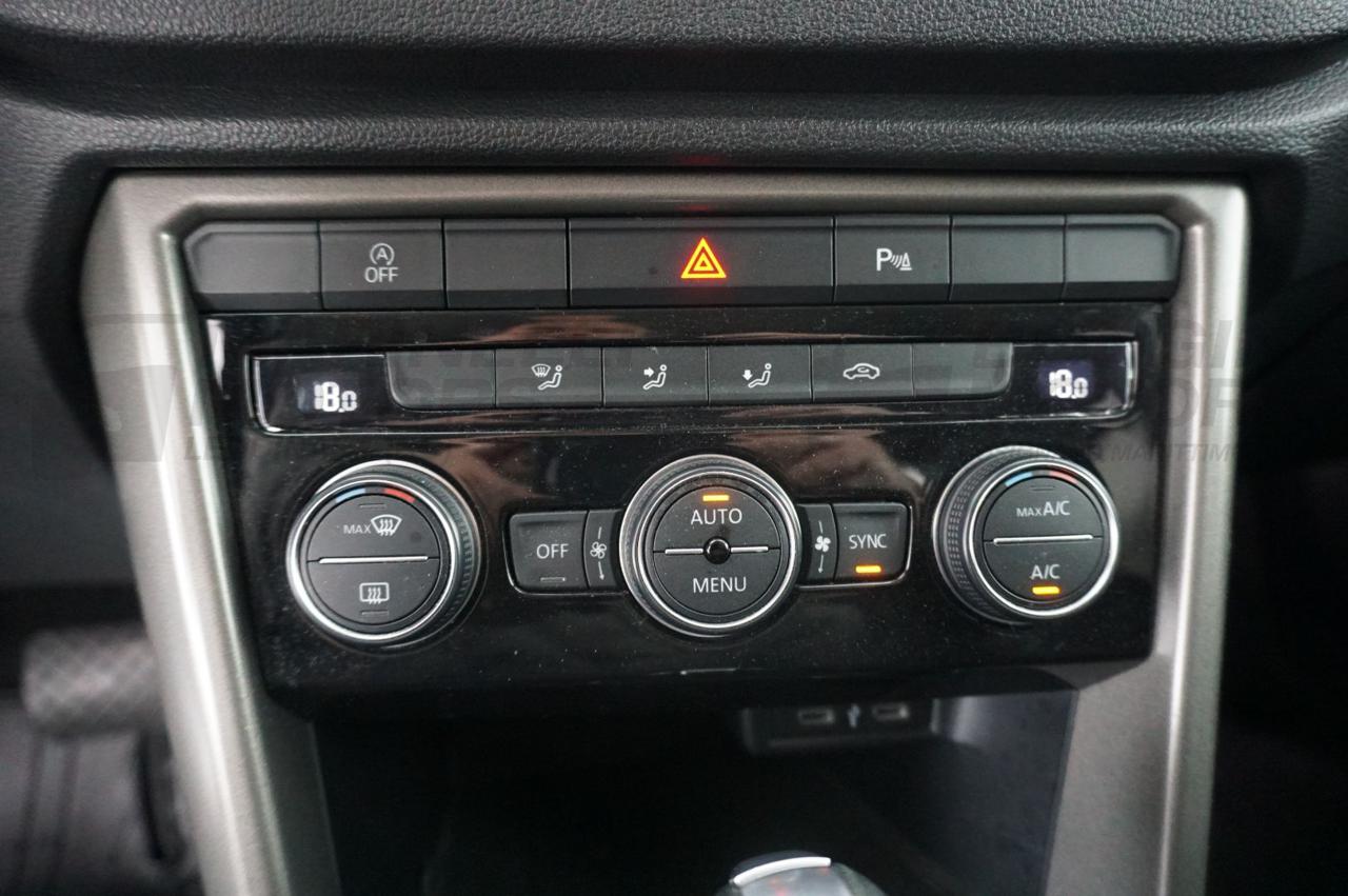 VOLKSWAGEN T-Roc 2.0 TDI 150CV DSG BUSINESS - 14